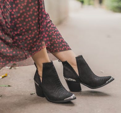 3 Λόγοι να αποκτήσεις Cowboy μποτάκια. |&nbsp;OOTD