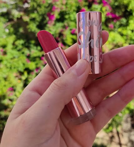 6+1 καλλυντικά που πρέπει να έχει το νεσεσέρ σου! |&nbsp;#SHOPPING