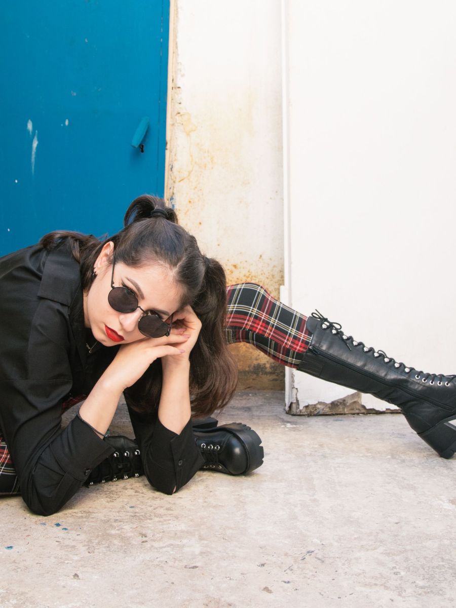 Grunge Girl ft World of Vision |&nbsp;OOTD