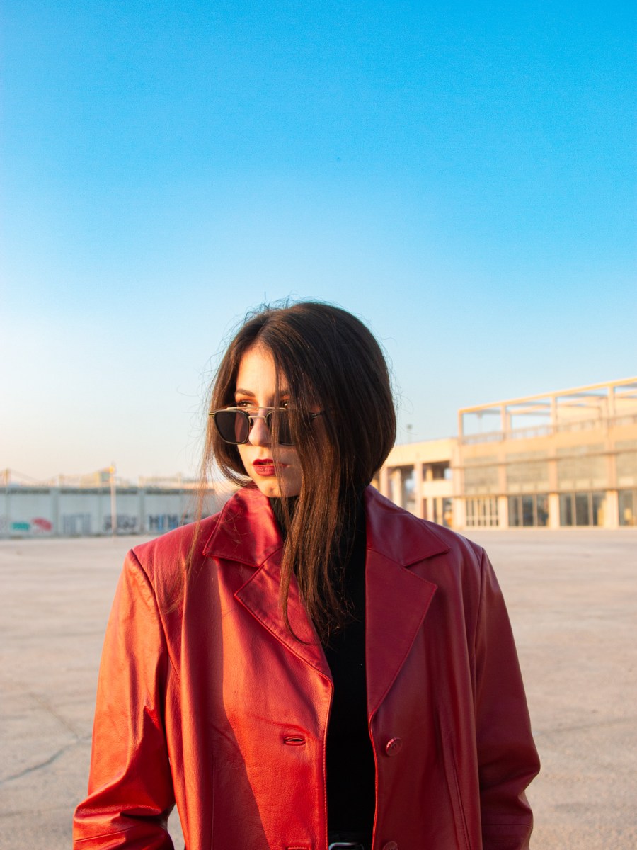Red Trench Coat |&nbsp;OOTD