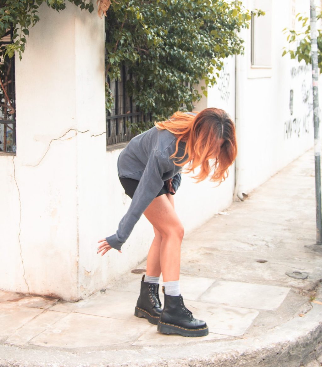 Η Θεανώ προτείνει Dr Martens για τον Οκτώβριο. |&nbsp;OOTD
