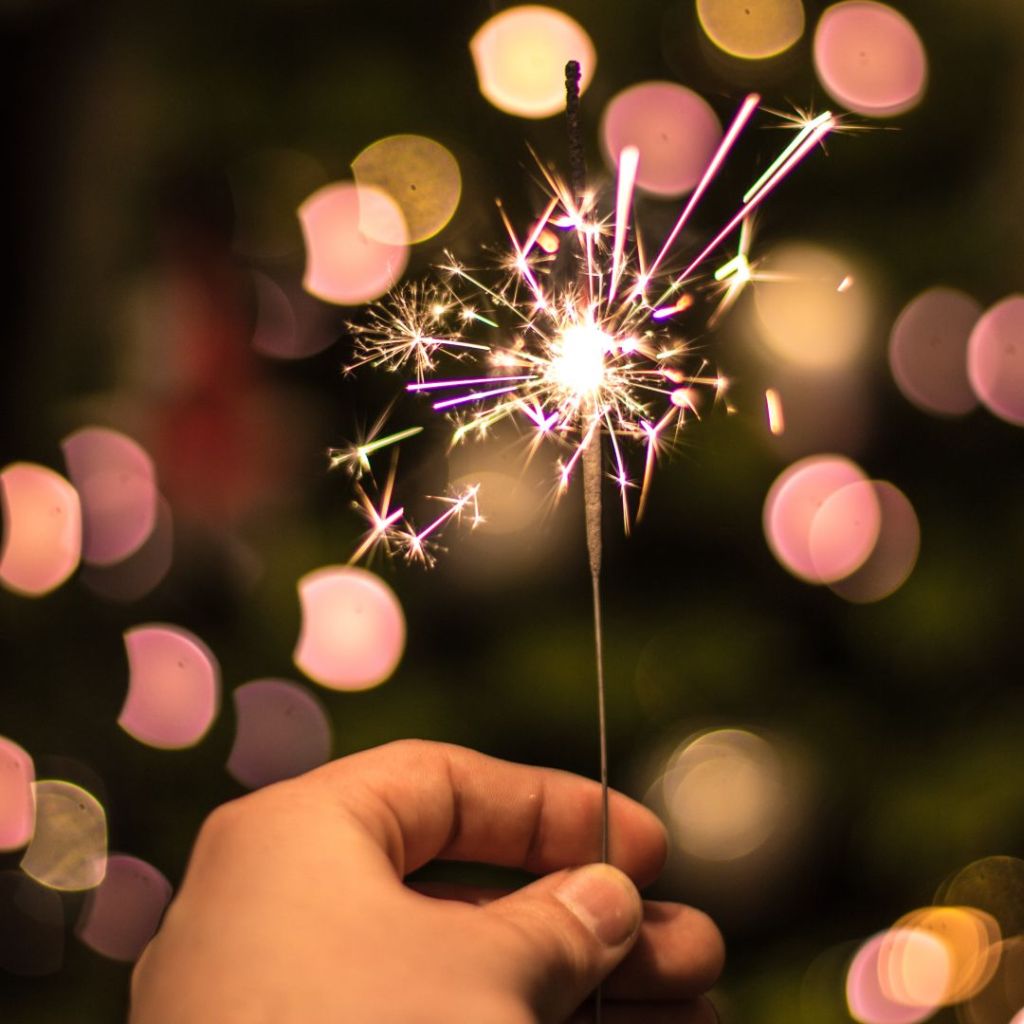 5 Πράγματα που μπορείς να κάνεις μόνος σου τα Χριστούγεννα | Mama&nbsp;Stalker